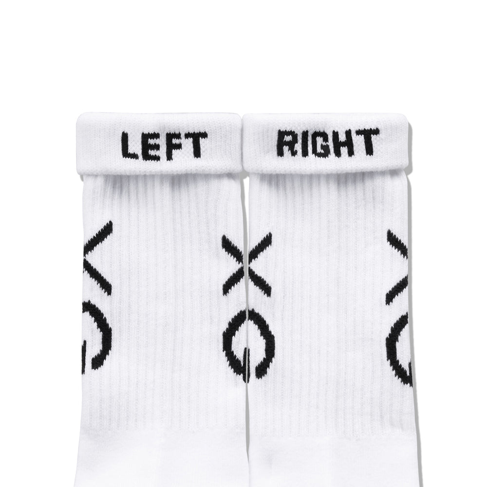 
                  
                    2-PACK Socks / WHITE
                  
                