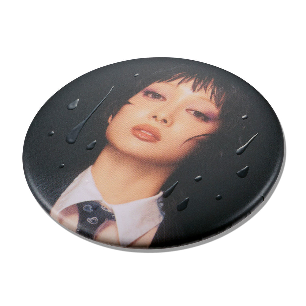
                  
                    【BLACK FRIDAY】Tin Badge -IN THE RAIN-（Random 8 Designs）
                  
                