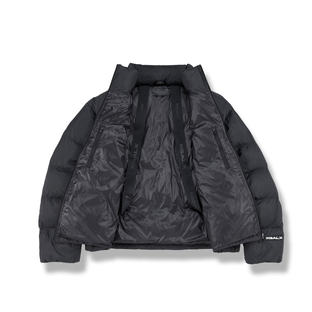 
                  
                    【EXCLUSIVE PRODUCTS】XGALX SHORT DOWN JACKET
                  
                